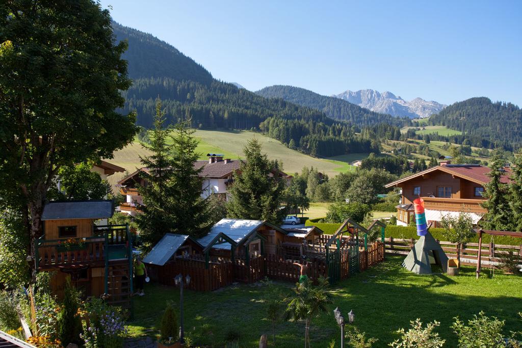Familiengaestehaus Ingrid Sankt Martin am Tennengebirge Room photo
